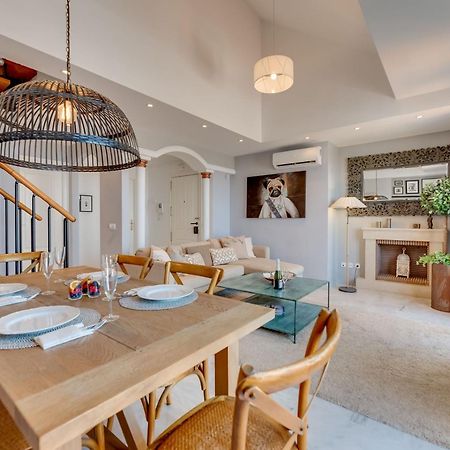 Elegant 2 Bdrm Penthouse With Bbq And Pools Apartman Marbella Kültér fotó
