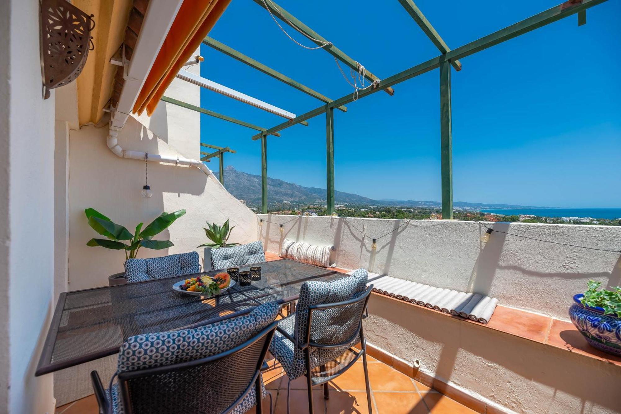 Elegant 2 Bdrm Penthouse With Bbq And Pools Apartman Marbella Kültér fotó